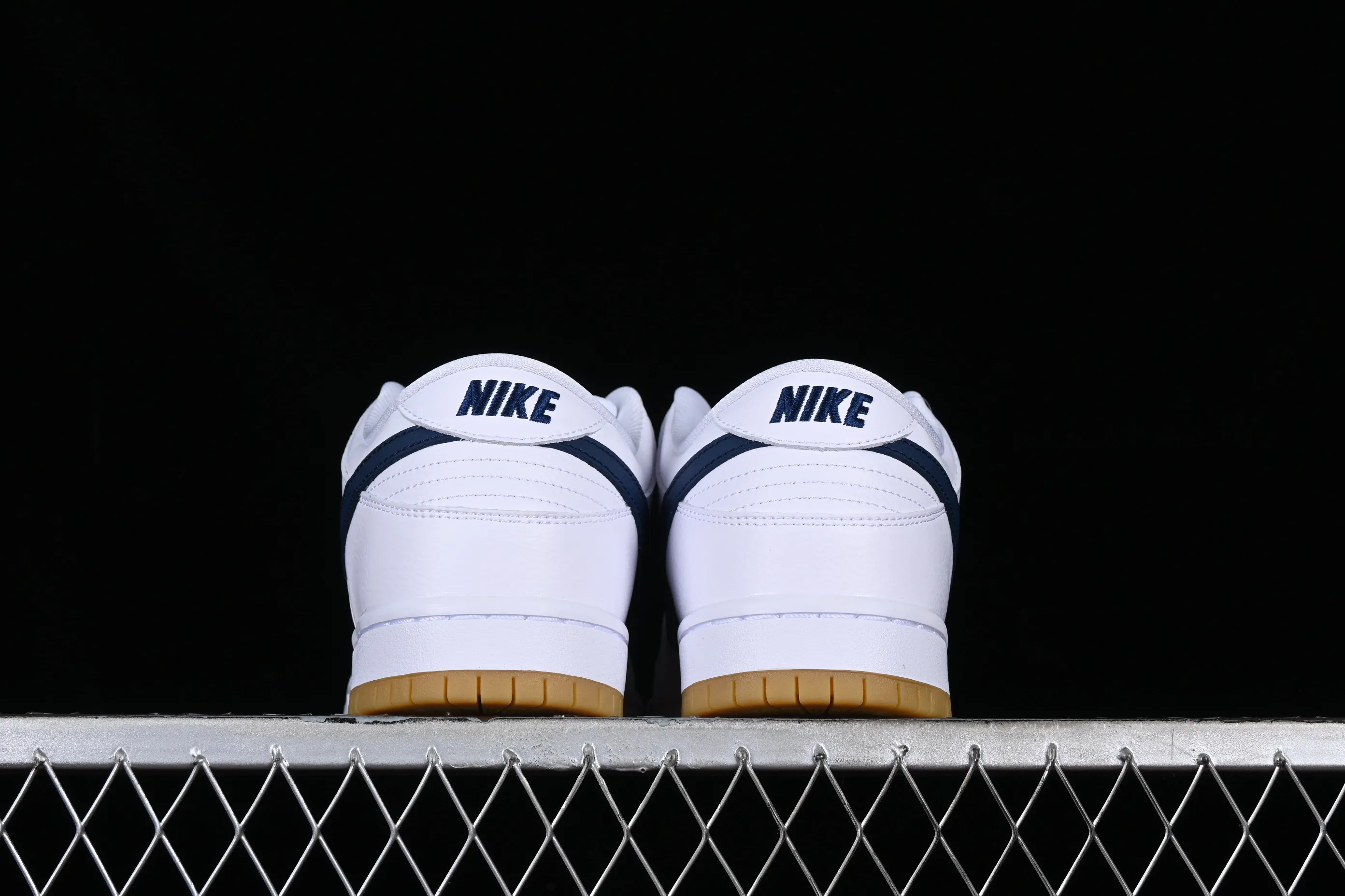 All categories Nk SB Dunk series Nk SB Dunk Low low-top sneakers Nk SB Dunk Low Pro ISO dunk series retro top layer low-top casual sports skateboard shoes CZ2249-100